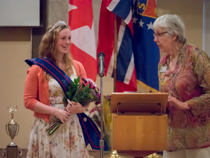 Bothell May 2014-30.jpg - Scholarhips and Awards